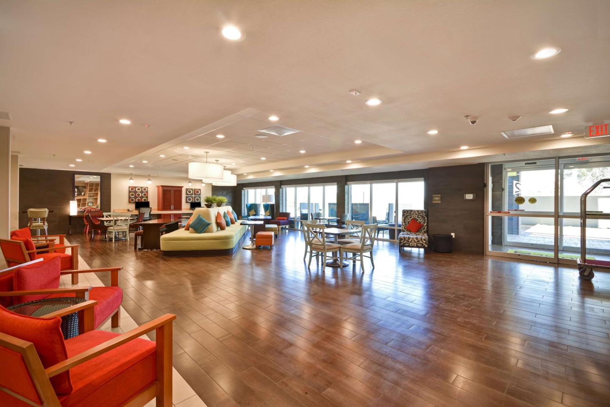 Hotel Home2 By Hilton North Park